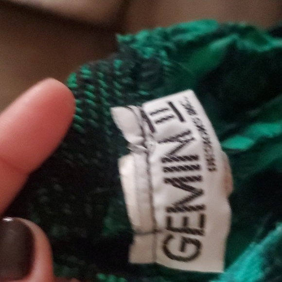 Vintage green and black floral skirt - Picture 3 of 4